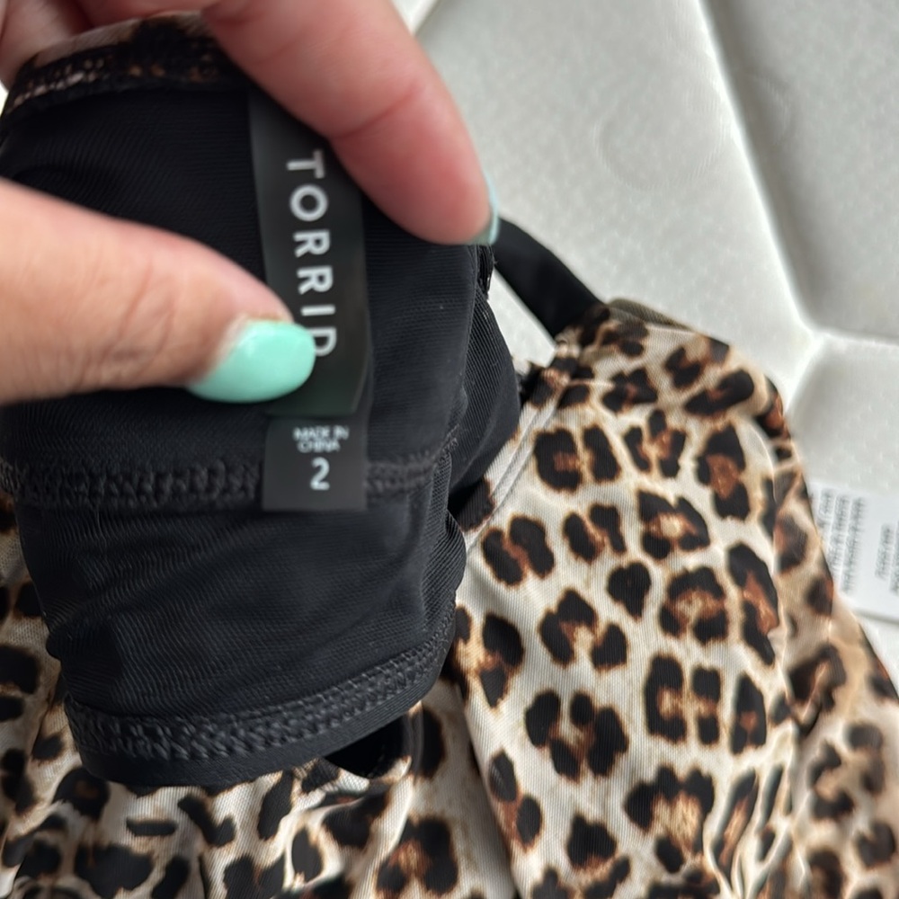 Torrid Leopard Print Bralette with Ruffles - Picture 4 of 4